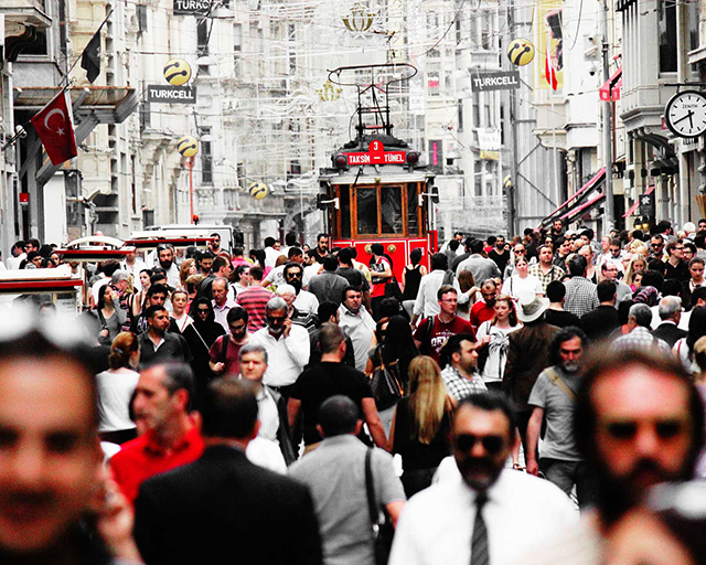 Istanbul Travel Itinerary, Best Places to see in Istanbul, what to do in Istanbul, Istanbul Travel Plan, Istanbul Itinerary, Best of Istanbul, Turkey, Galata Tower, Bosphorus Strait