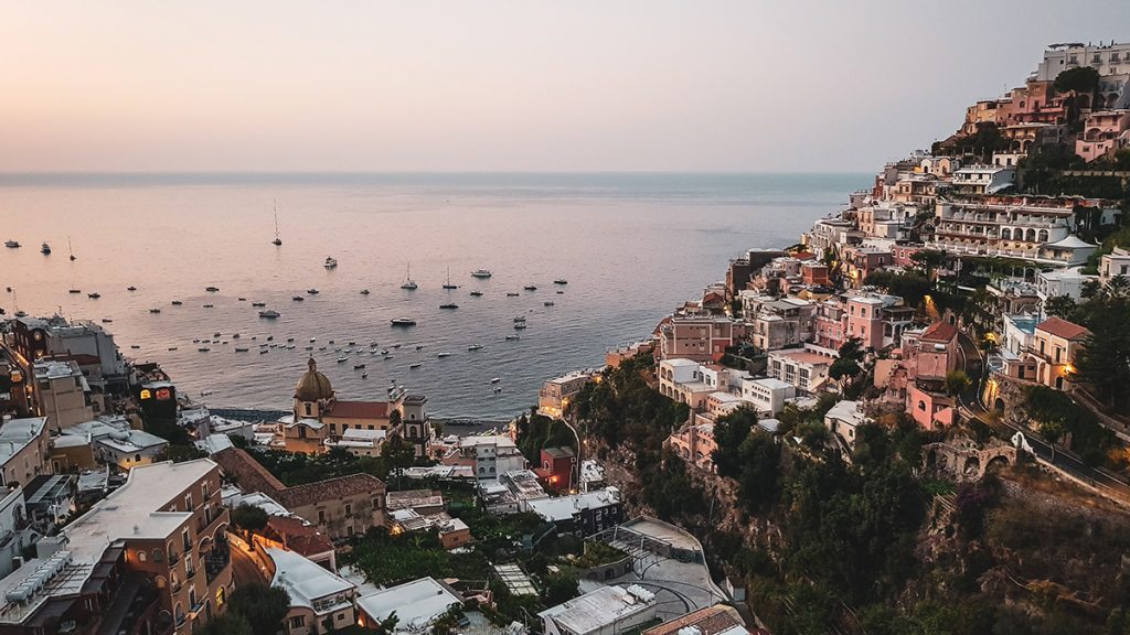 Amalfi Coast Travel Itinerary - best travel itineraries. A 5 day comprehensive travel guide of the Amalfi Coast. What to see in the Amalfi Coast. things to Do in the Amalfi Coast.