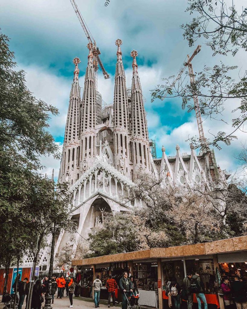 Sagrada Familia, Things to do in Barcelona, Barcelona Travel Plan, What to do in Barcelona, Where to Stay in Barcelona, Barcelona Travel Itinerary, Barcelona 5 day Itinerary
