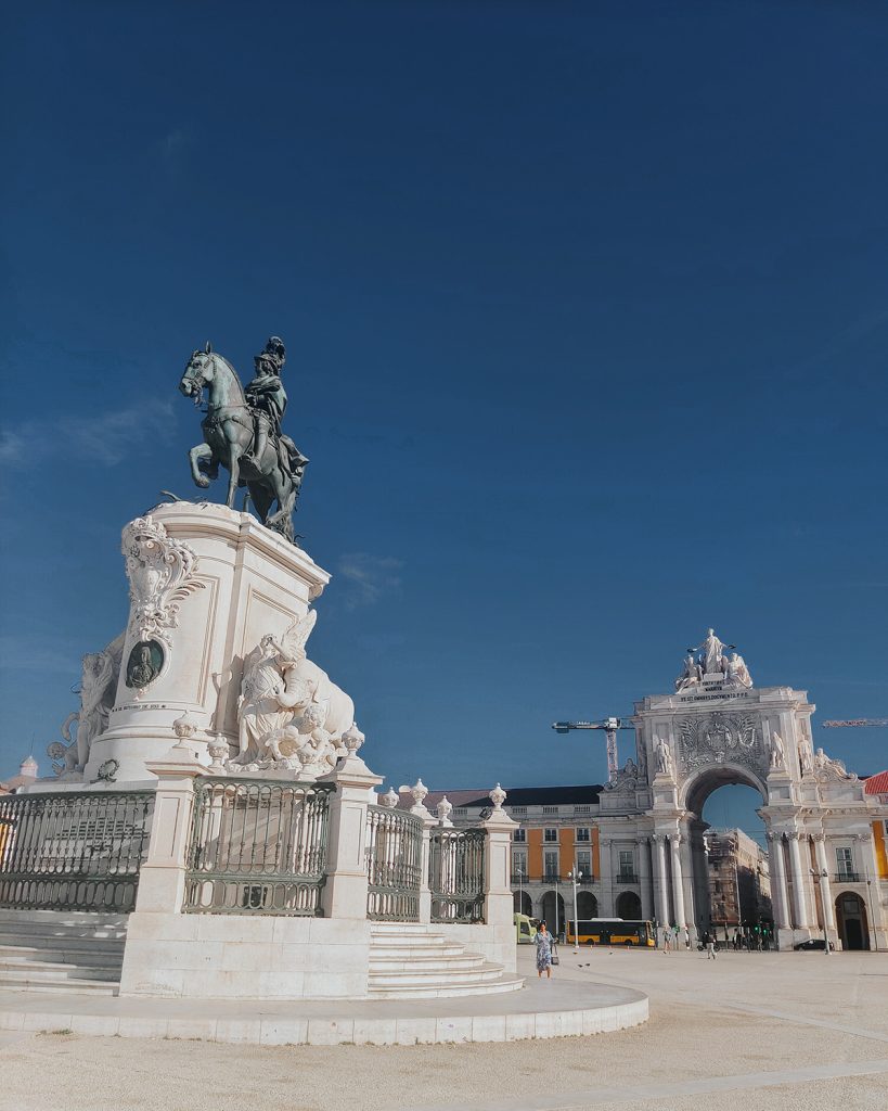 Lisbon Itinerary, Things to do in Lisbon, What to do in Lisbon, Lisbon Miradouros, Lisbon Viewpoints, Lisbon Day Trip, Lisbon Travel Itinerary, Lisbon Travel Plan, Lisbon Holiday, Lisbon Blog Post