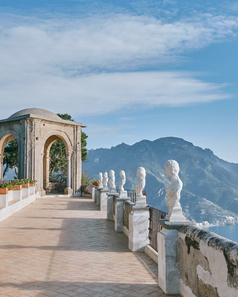 Amalfi Coast Travel Itinerary - best travel itineraries. A 5 day comprehensive travel guide of the Amalfi Coast. What to see in the Amalfi Coast. things to Do in the Amalfi Coast.