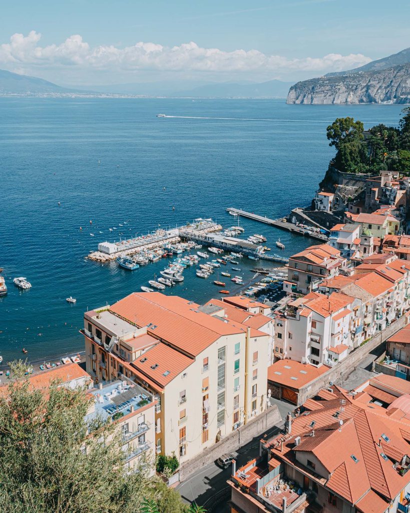 Amalfi Coast Travel Itinerary - best travel itineraries. A 5 day comprehensive travel guide of the Amalfi Coast. What to see in the Amalfi Coast. things to Do in the Amalfi Coast.